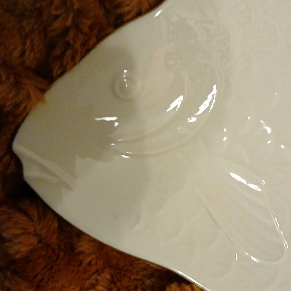Lenox Cream Fish-Shaped Ceramic Decor Serving Dish Platter